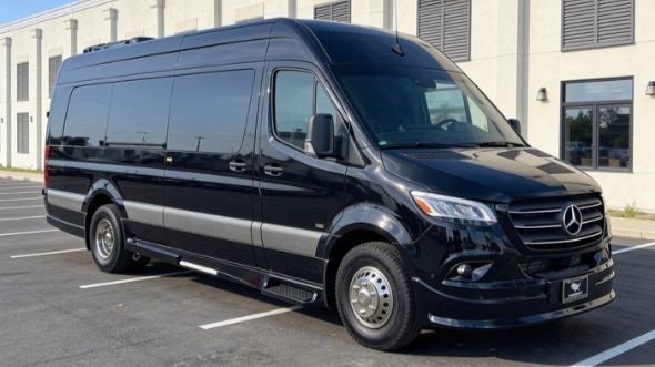 lakeland airport sprinter van service