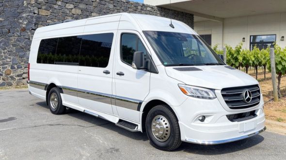 lakeland wine tour sprinter van rental