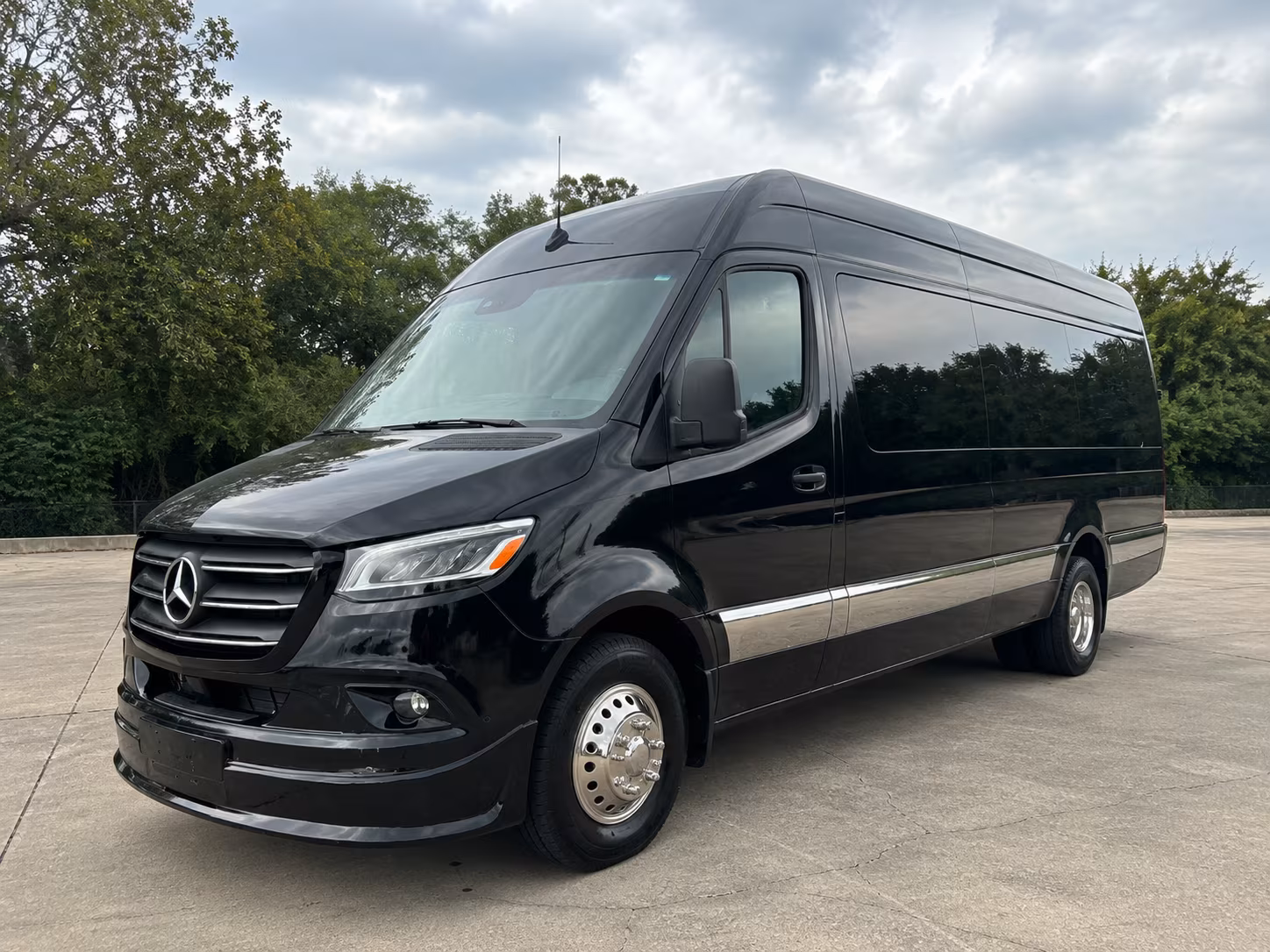 why rent using lakelandsprintervanrental com
